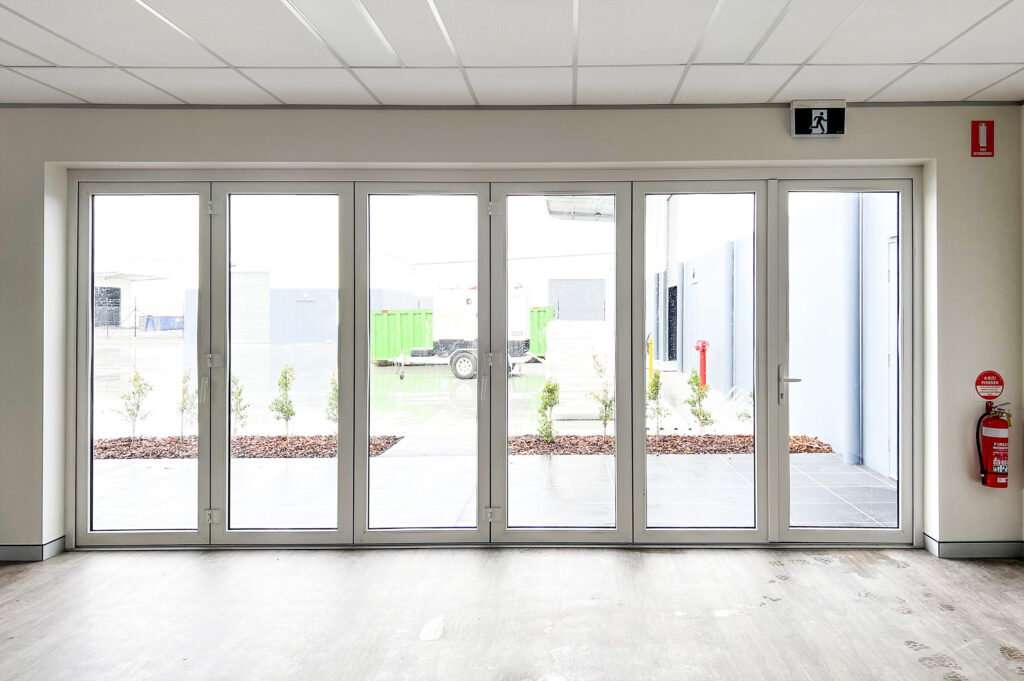 Bi-fold door